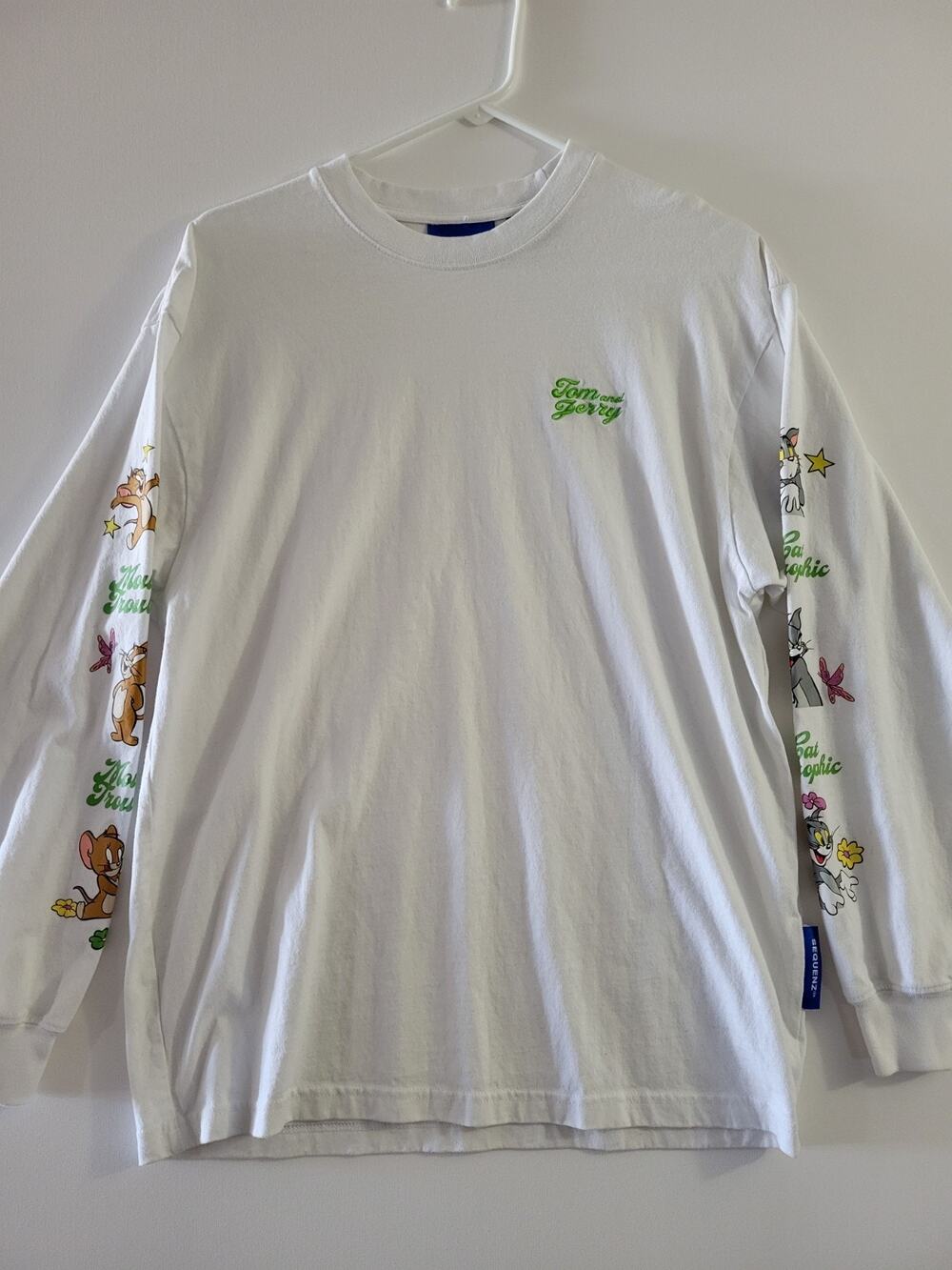 Tom And Jerry Shirt Med Sequenz Cat-Astrophic Mouse Trouble Embroidered MGM